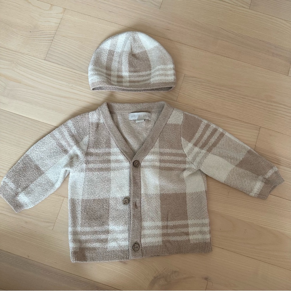 Barefoot Dreams CozyChic Plaid Baby cardigan & hat cream/tan  6-12 Months